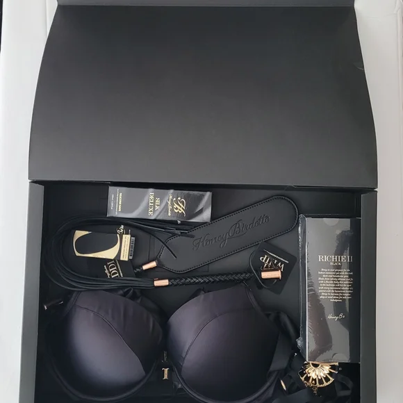 Honey Birdette Black Intimates Set - Picture 1 of 15
